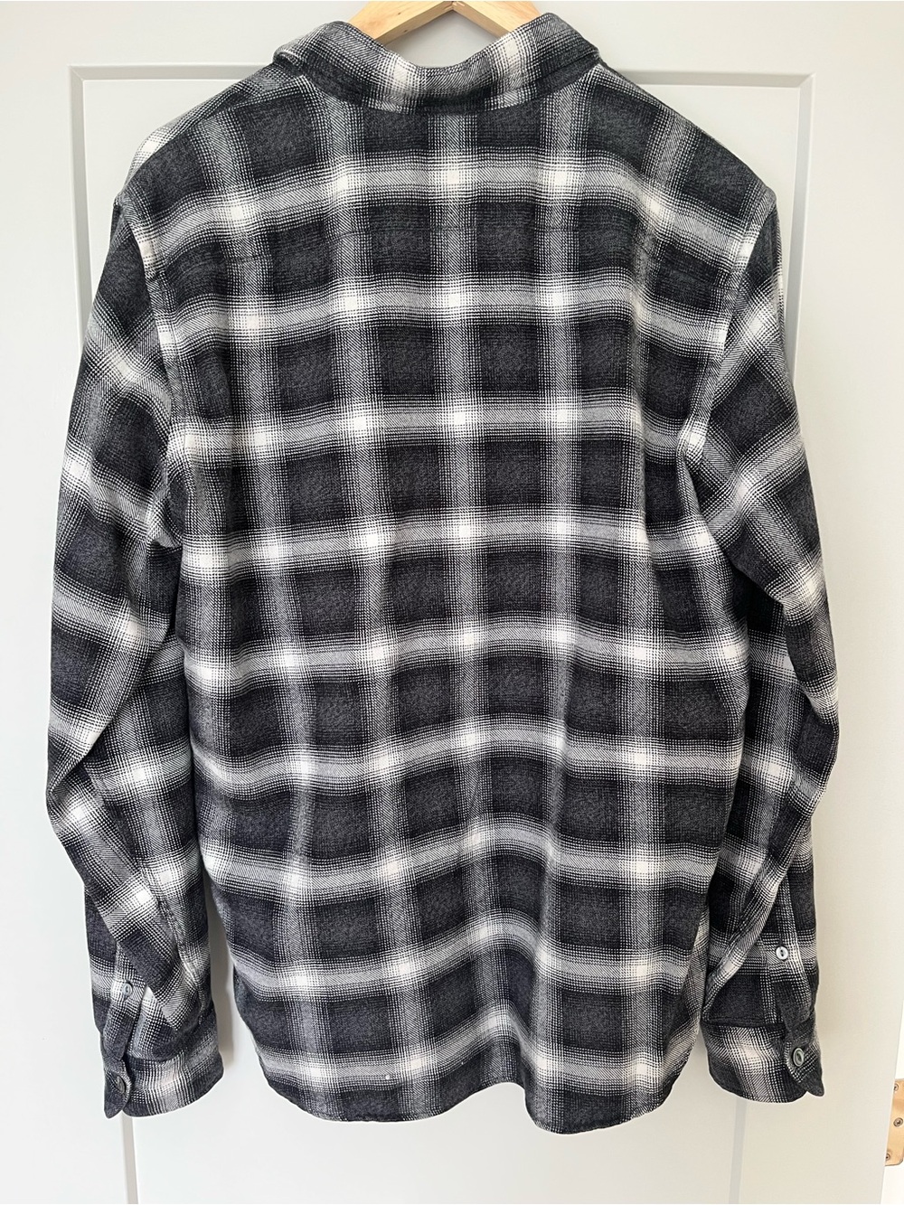 Outclass flannel button down - Picture 3 of 3